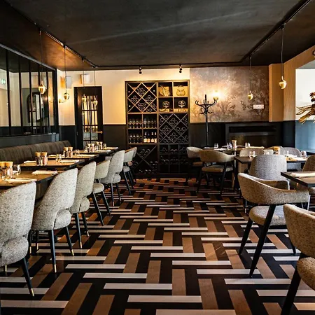 Logis Restaurant Le Faisan Dore Hotel Argentan
