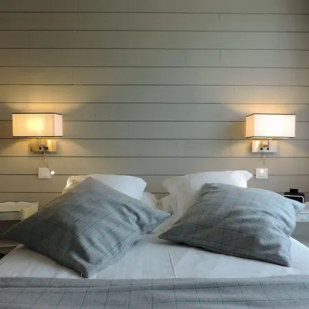 Logis Restaurant Le Faisan Dore فندق 3*