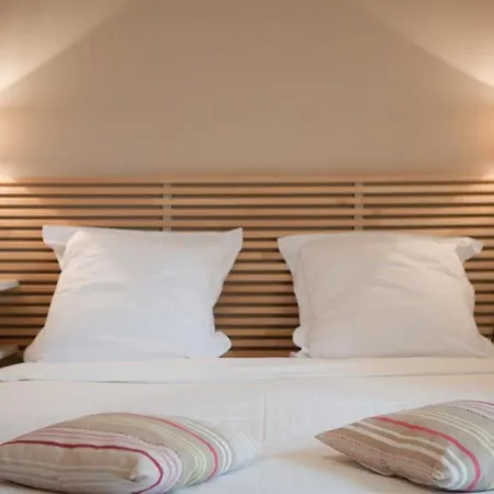Logis Restaurant Le Faisan Dore Hotel