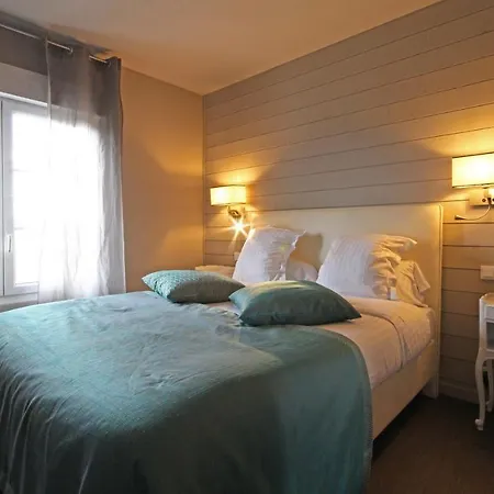 Logis Restaurant Le Faisan Dore فندق 3*