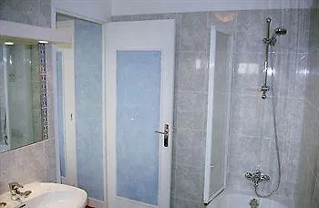 Logis Restaurant Le Faisan Dore Hotel 3*