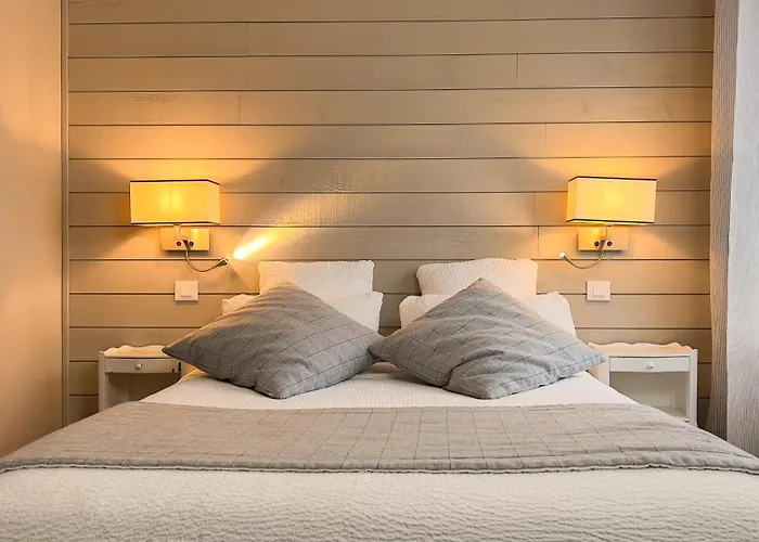 Hotel Logis Restaurant Le Faisan Dore