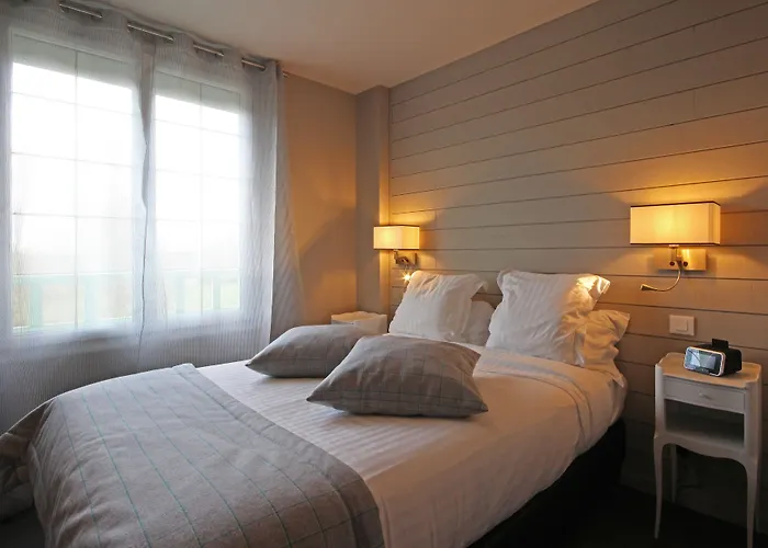 Logis Restaurant Le Faisan Dore Hotel