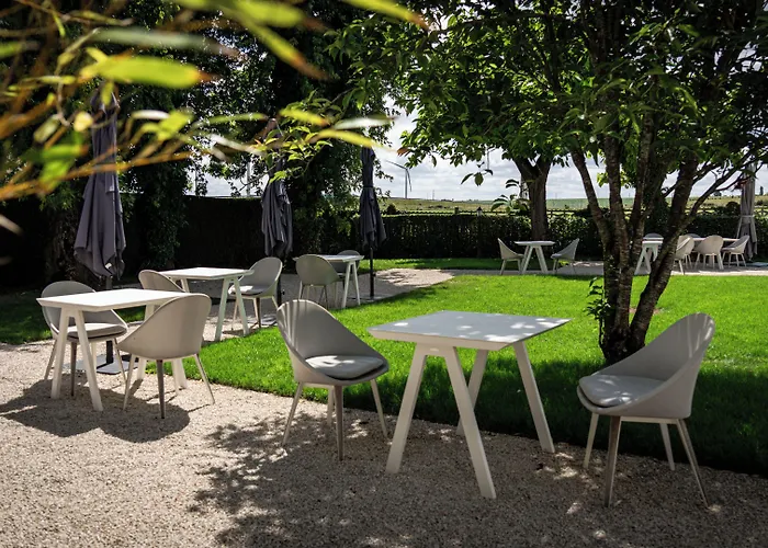 Hotel Logis Restaurant Le Faisan Dore