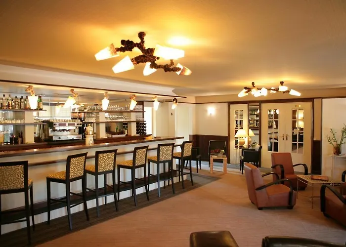 Logis Restaurant Le Faisan Dore Hotel Argentan