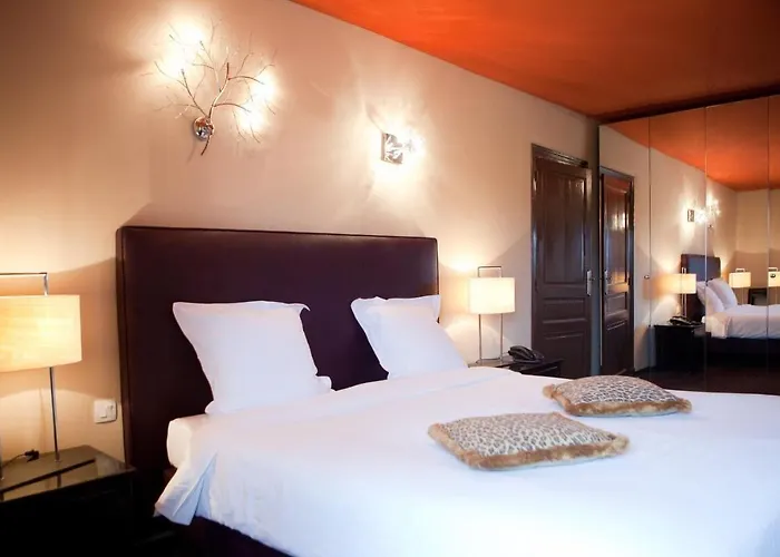 Hotel Logis Restaurant Le Faisan Dore